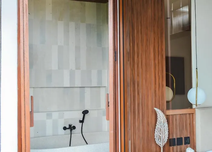Kammora Living And 5* Canggu